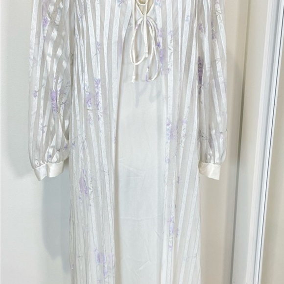 Vintage 70s Floral Peignoir Negligee Nightgown Robe Set Lingerie Milkmaid Satin - Picture 8 of 12
